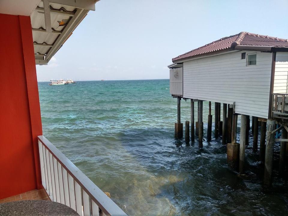 Lareena Resort Koh Larn Pattaya Esterno foto
